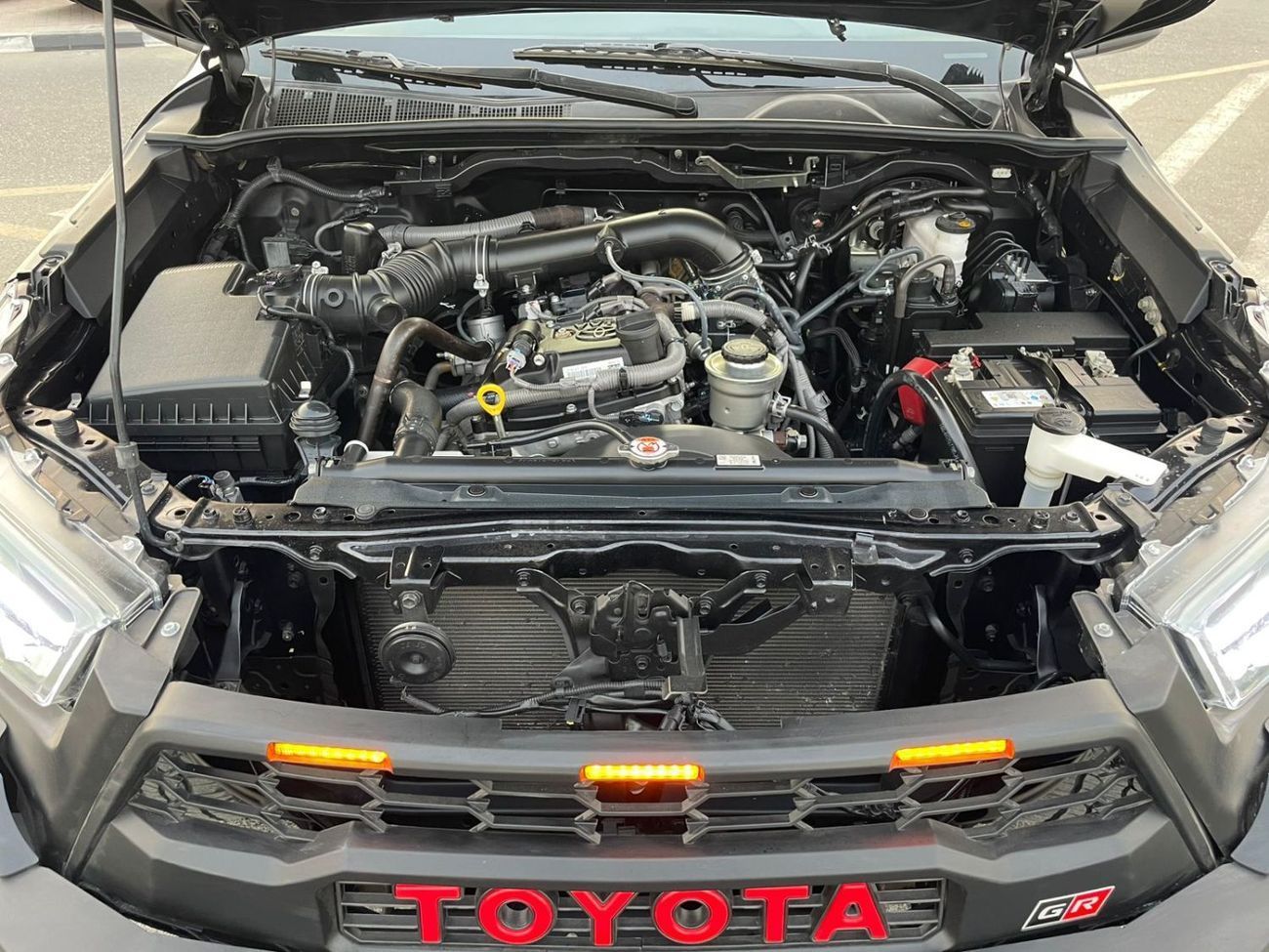 Toyota Hilux 2021 Toyota Hilux Revolution Edition Off road Package Full Option - 2.7L V4 AWD 4x4 - Full Bullbar A