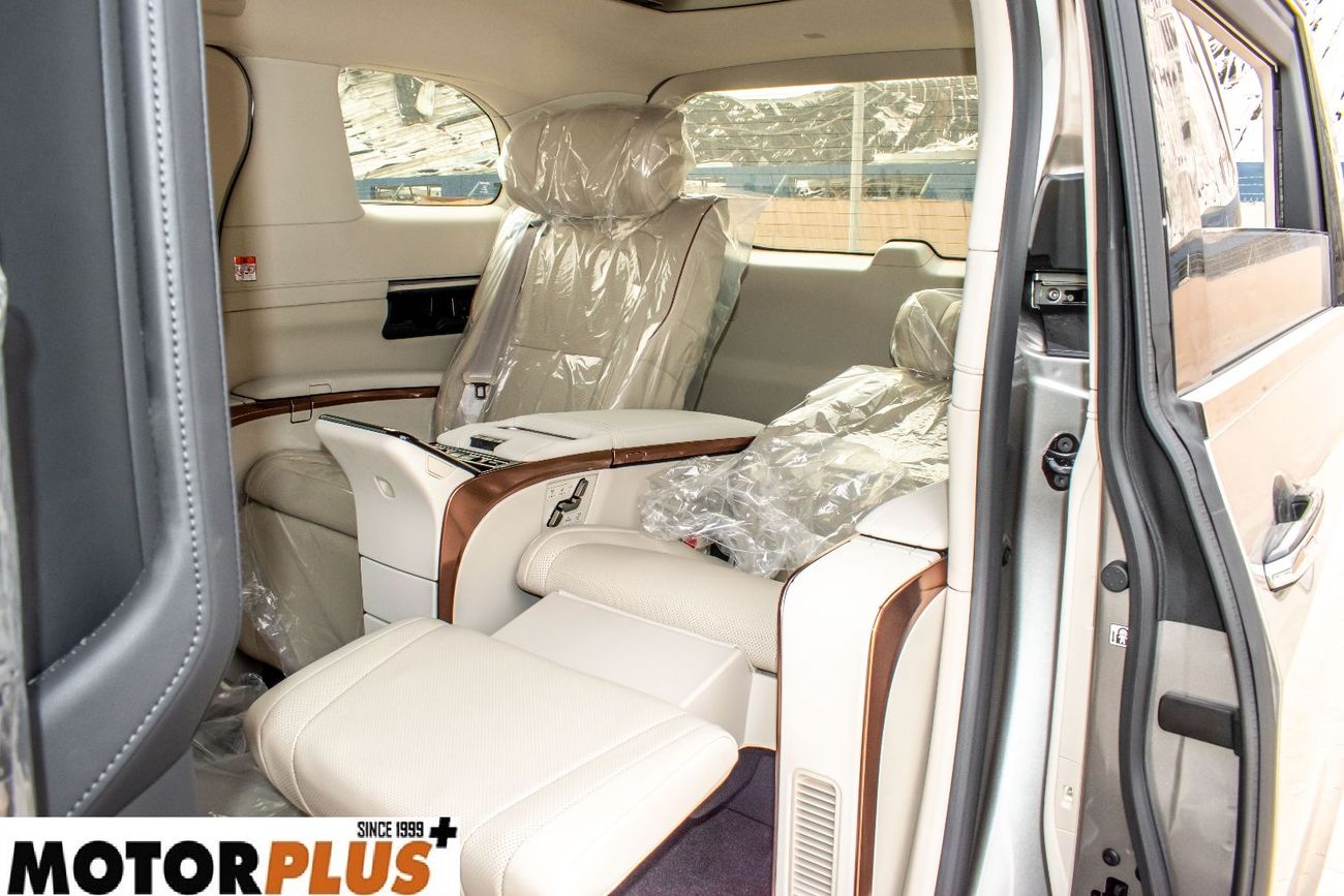 لكزس LM 350h Hybrid 4 Seater 2026 - Ready Stock!