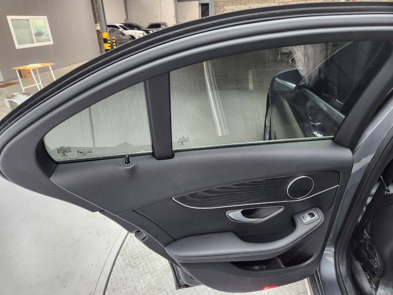 مرسيدس بنز C 220 BENZ C (D) 2.2 C220 AVANGARDE DIESEL