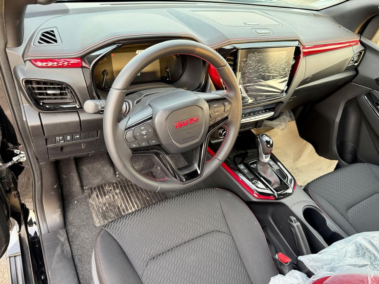 Isuzu DMax 3.0L Crew Cab 4WD LS (A/T)