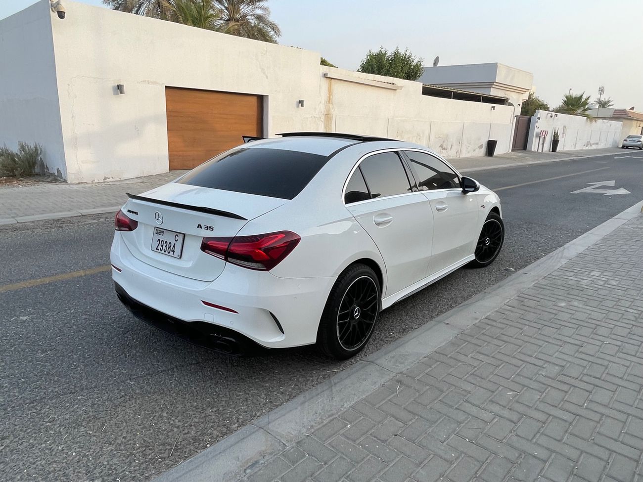 مرسيدس بنز A 220