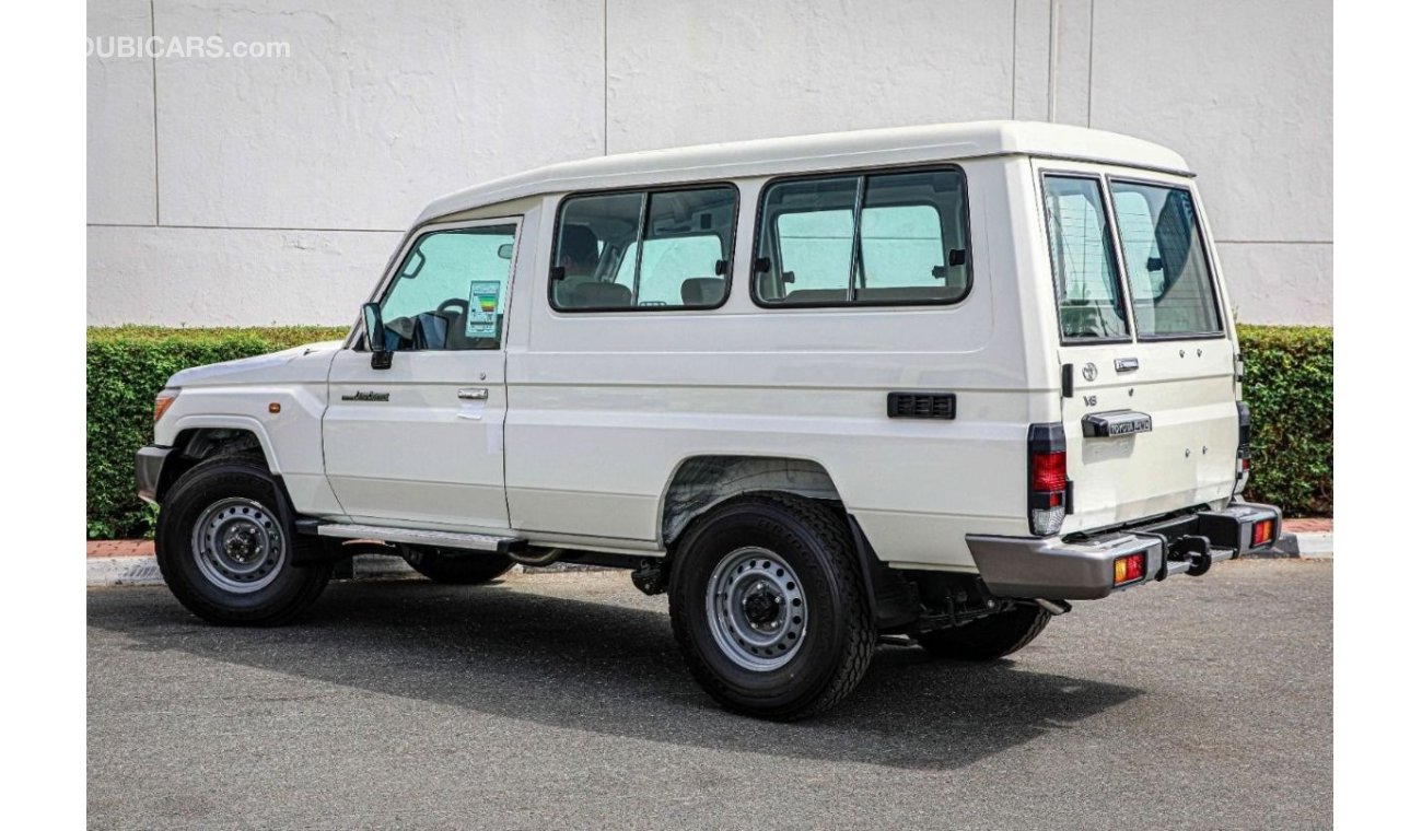 تويوتا لاند كروزر هارد توب 2022 Toyota LC78 4.5L Hardtop - 9 STR | AC | Manual