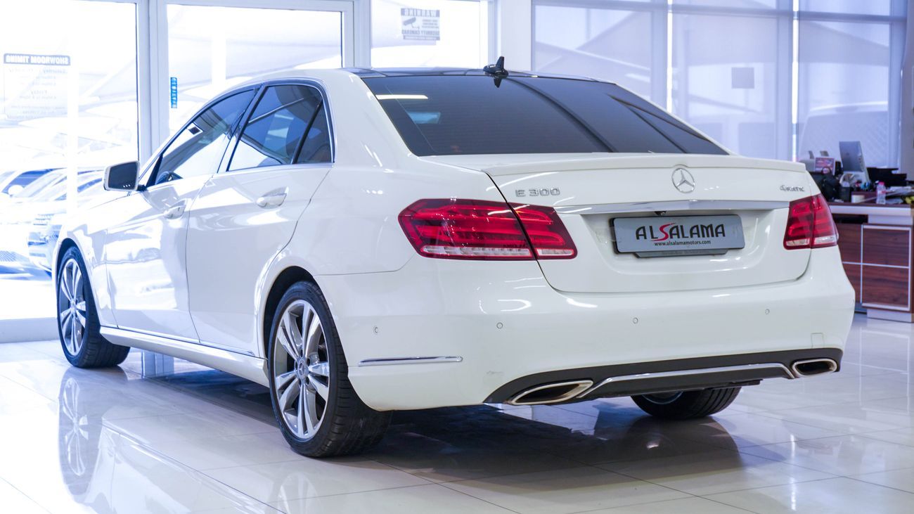 Mercedes-Benz E300 E300