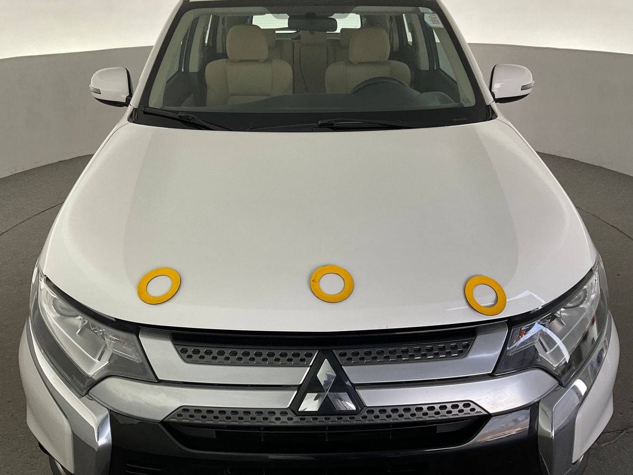 ميتسوبيشي آوتلاندر 2.5 GLX AUTO 4WD 7SEAT ML FABRIC SEATS | شامل الضمان | 0 ﺪﻔﻋﺓ ﺃﻮﻟﻯ