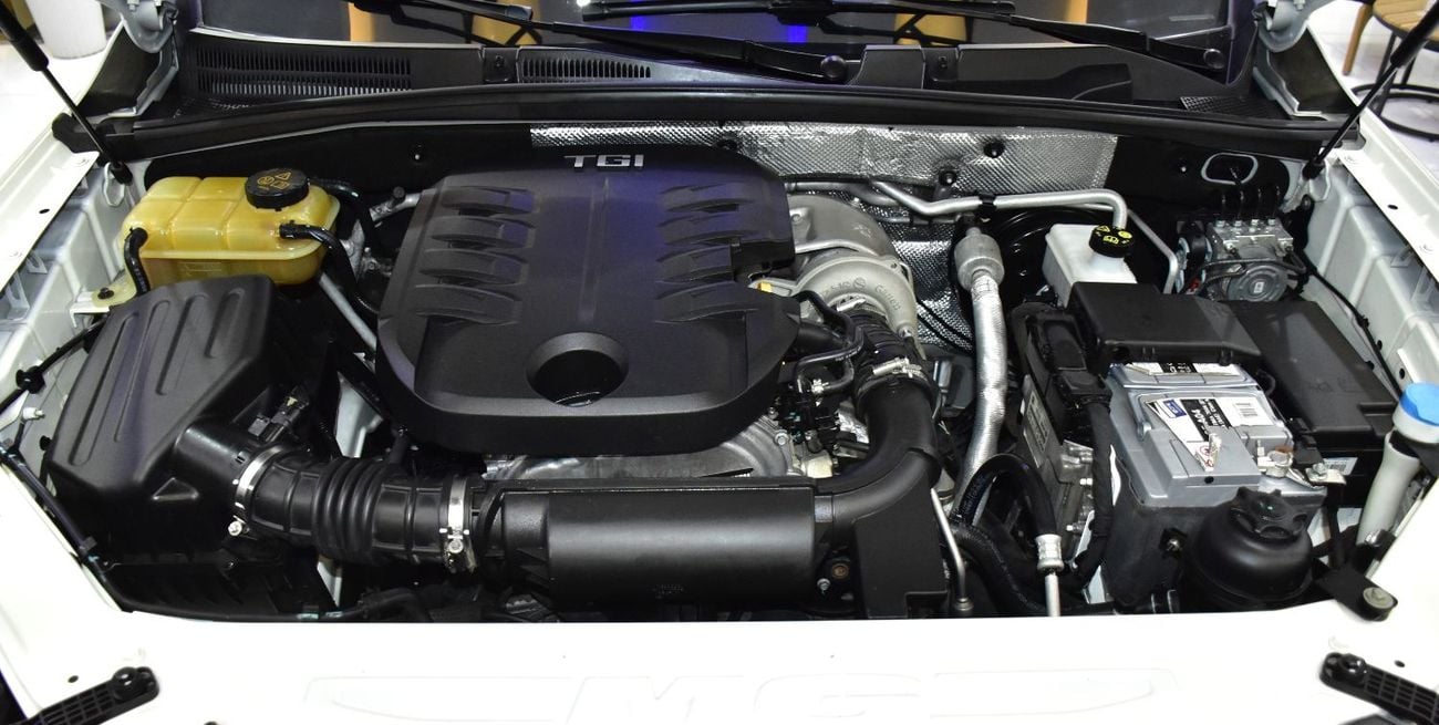 MG RX8 EXCELLENT DEAL for our MG RX8 30T 4WD ( 2020 Model ) in White Color GCC Specs