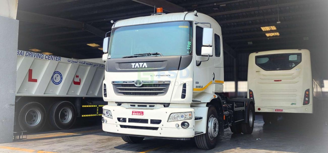 تاتا بريما Tata Prima 4440 Tractor Head 4x2, 44T GCW, 400 HP
