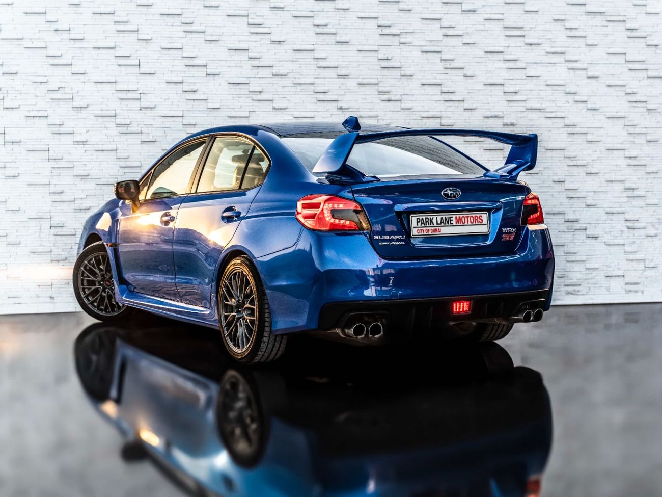 سوبارو امبريزا WRX