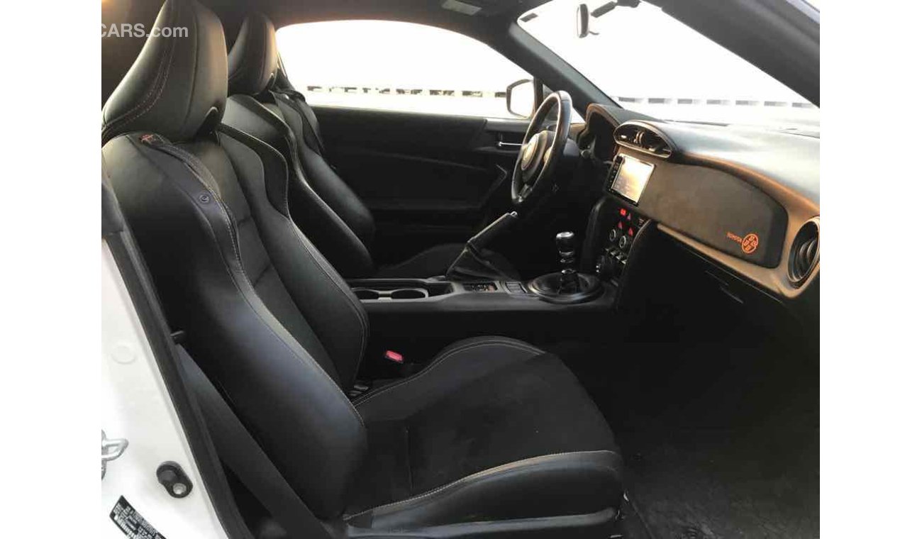 Toyota 86 full options manual gear very good condition