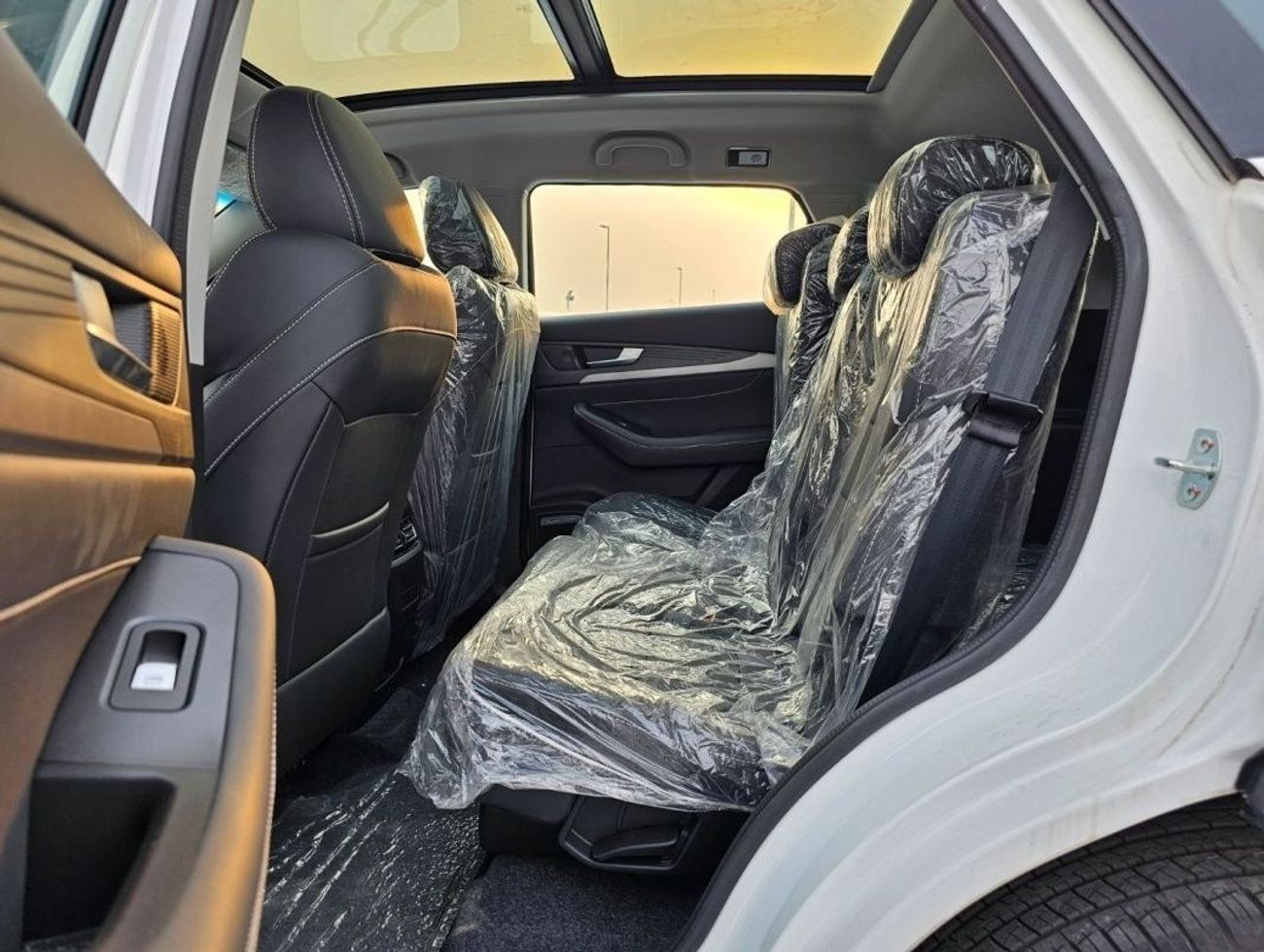 ساويست DX8S SOUEAST DX8s 1.5L Turbo Petrol, Model 2023, Color White