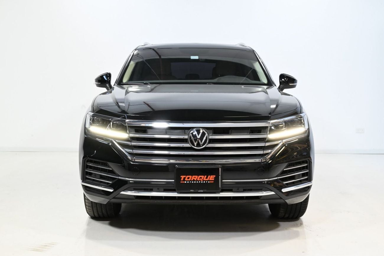 Volkswagen Touareg Atmosphere 2023 Volkswagen Touareg Atmosphere, 8/2028 Ali and Sons Warranty, Ali and Sons Service History, GCC
