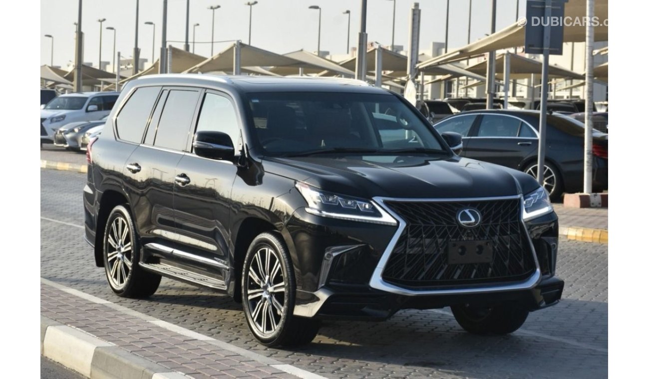 Lexus LX570 EXECUTIVE PACKAGE 2018 / CLEAN CAR / WITH WARRANTY