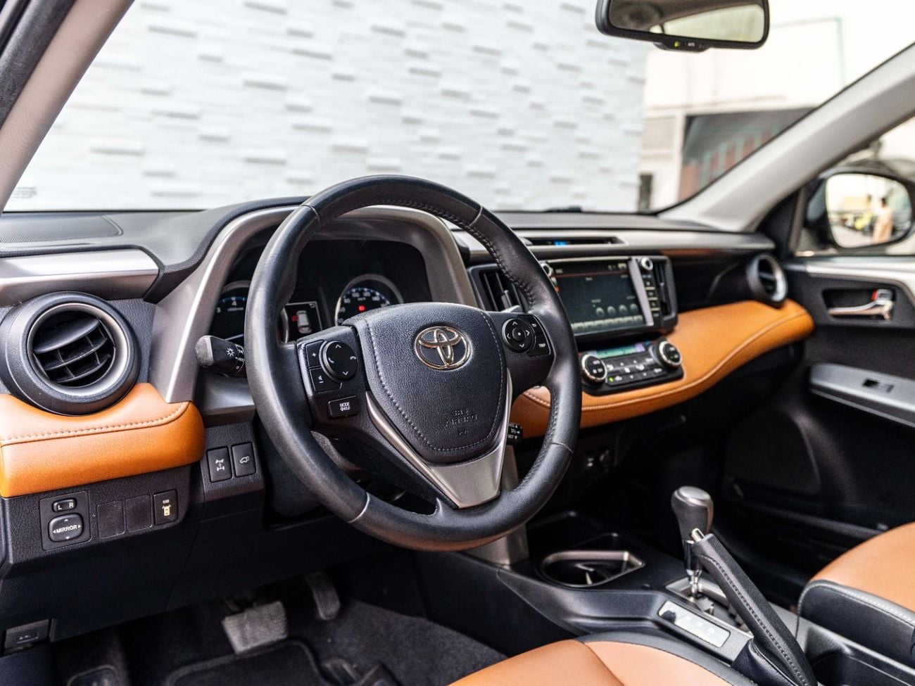 تويوتا راف ٤ VXR 2.5L