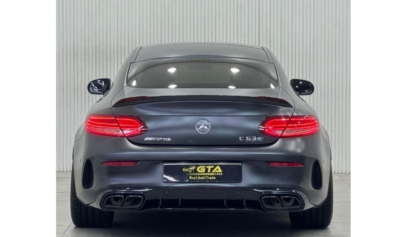 مرسيدس بنز C 63 كوبيه S AMG