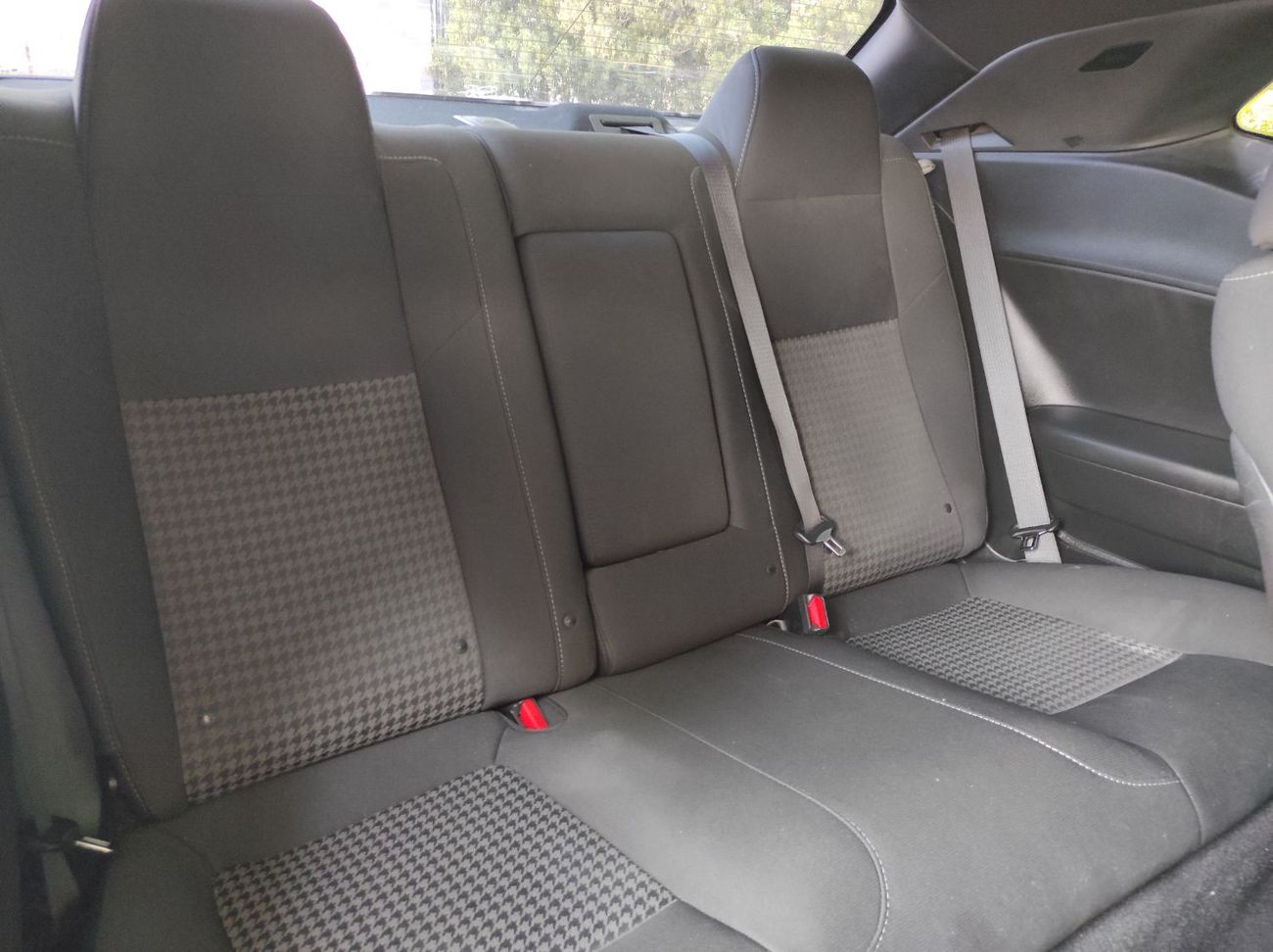 Dodge Challenger SXT Supertrack S 3.6L Full Options no1 Dodge challenger 2019 V6 Supertrack S 3.6L