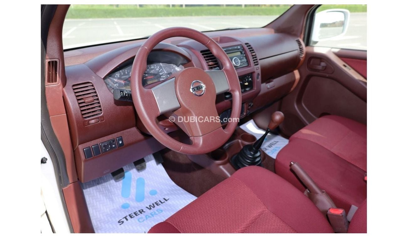 نيسان نافارا 2016 SE Std 4 dr Double Cab Utility - 2.5L 4cyl Petrol - M/T - GCC Specs - Book Now