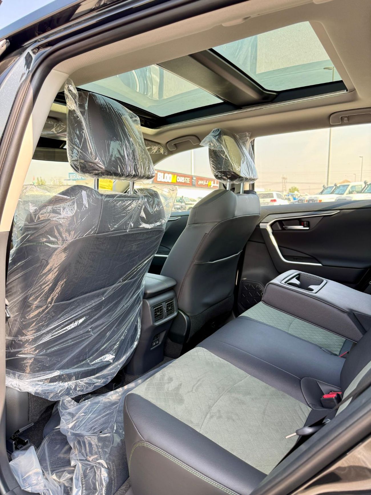 Toyota RAV4 Toyota RAV4 2.0L Petrol FULL OPTION