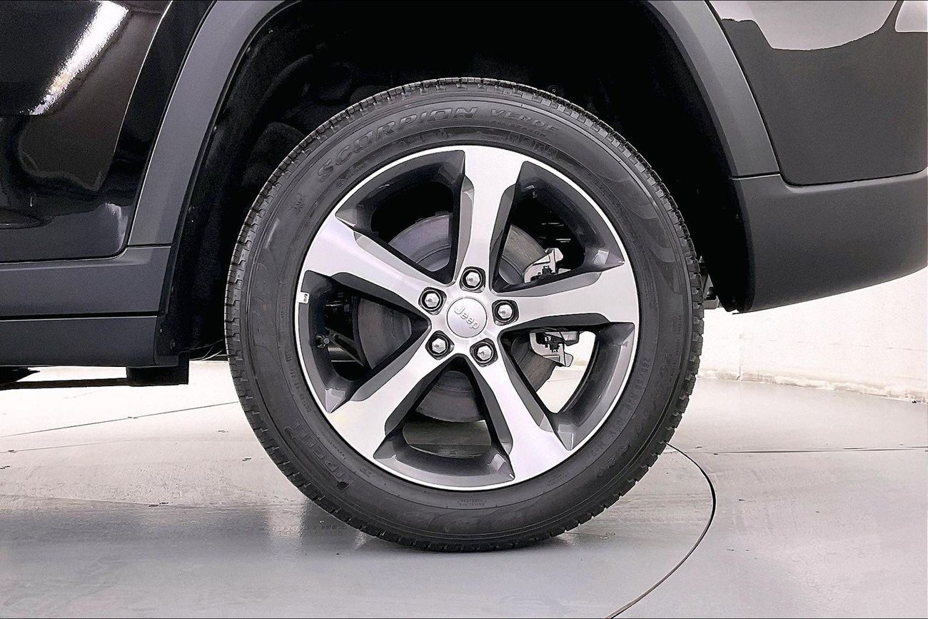 شيفروليه جروف LT | عرض العيد الحصري | خالية من أضرار الفيضانات