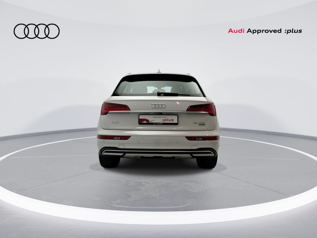 أودي Q5 45 TFSI ADVANCED 2.0L