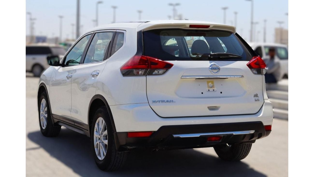 نيسان إكس تريل 2019 نيسان إكس تريل إس (T32)، سيارات الدفع الرباعي 5dr، 2.5 لتر 4 سلندر بنزين، أوتوماتيكي، دفع أمامي