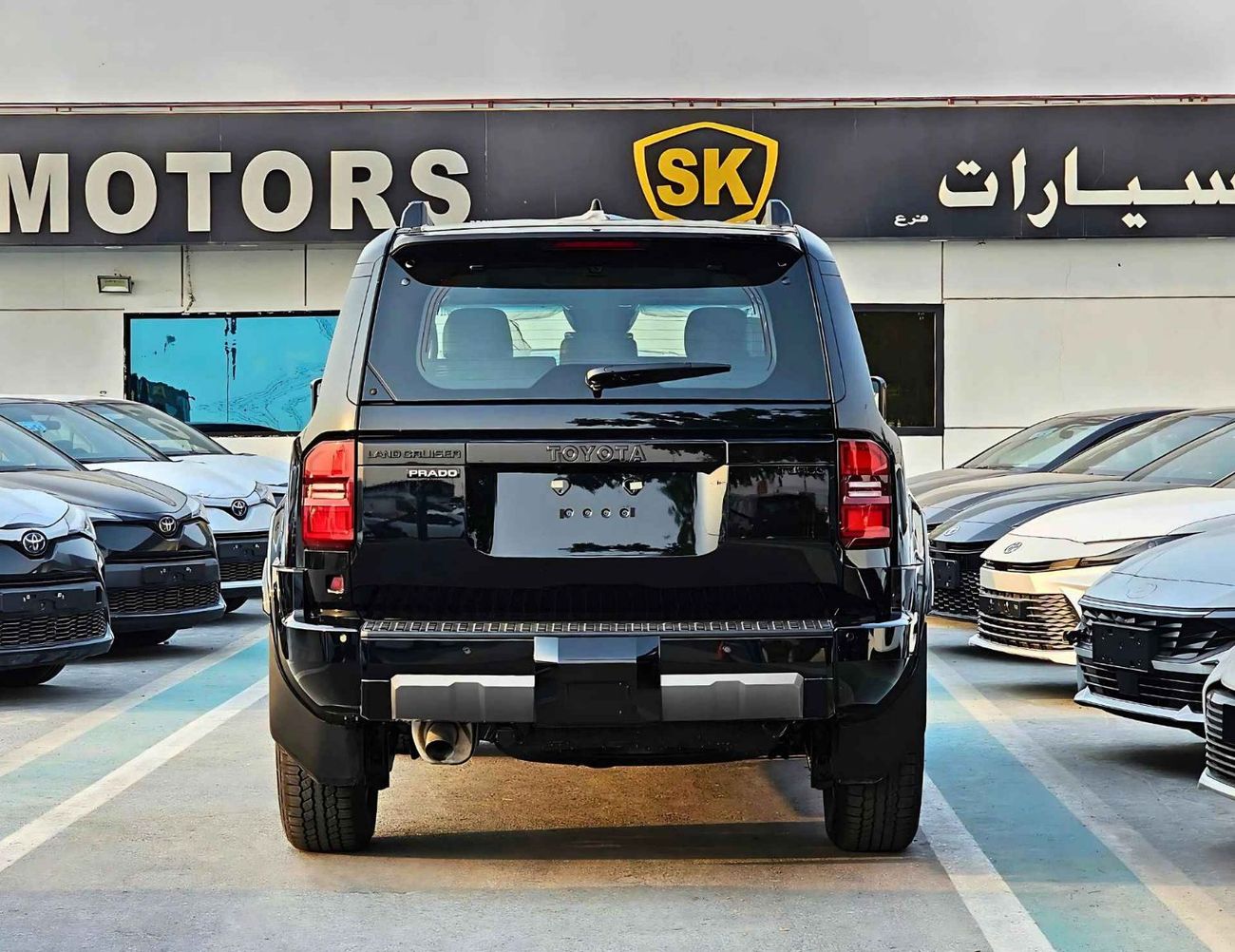 Toyota Prado LUXURY TURBO/ 2.4L V4 PETROL/ 360* WITH HEADUP DISPLAY/ RADAR/ PANORAMIC (CODE # PLUX)