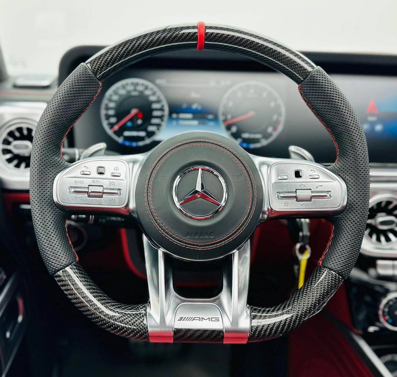 Mercedes-Benz G 63 AMG Std 5.5L 2017 Mercedes-Benz G63 AMG, Full Service History, Excellent Condition, GCC