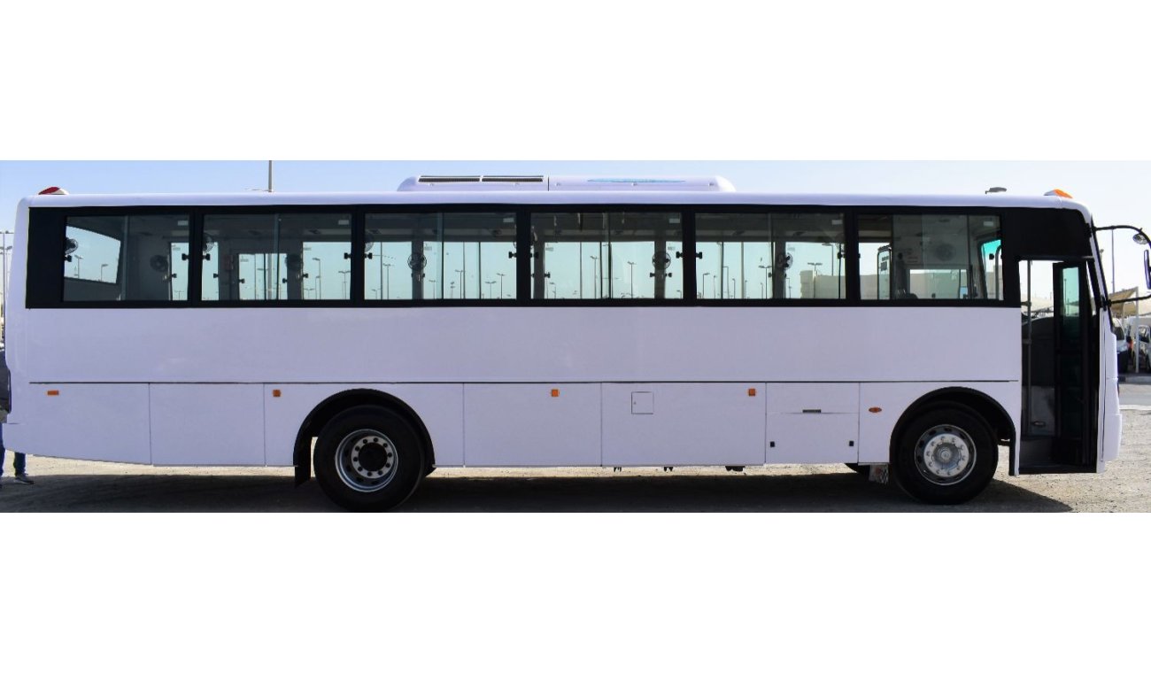 Tata LPO 1618 TATA 16-18C 2015 (82 SEATER)