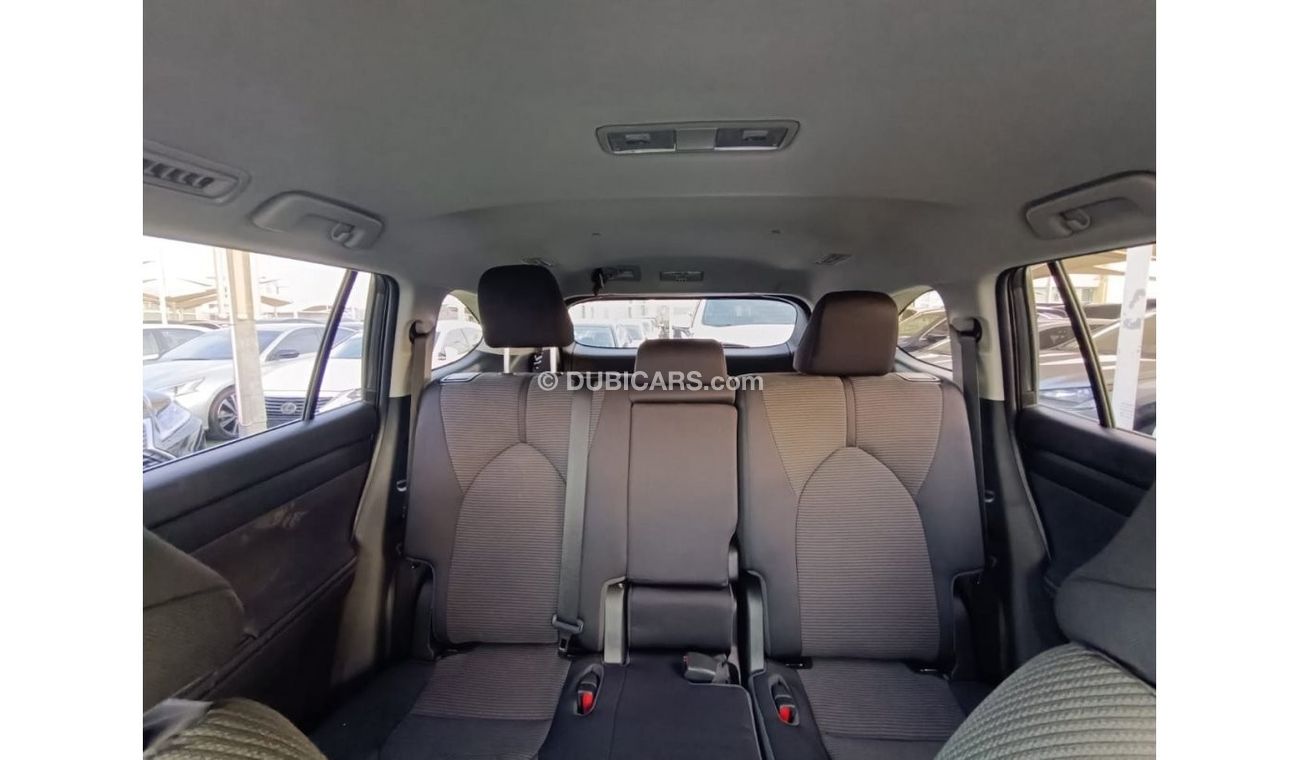 تويوتا هايلاندر Toyota Highlander 2023 Hybrid.The car is in excellent condition, not damaged, not painted, history i