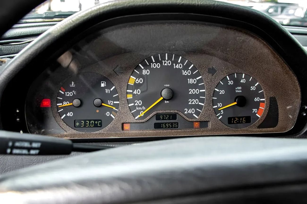 Mercedes Benz C200 Pristine C200 | Japanese Specs | Low Mileage