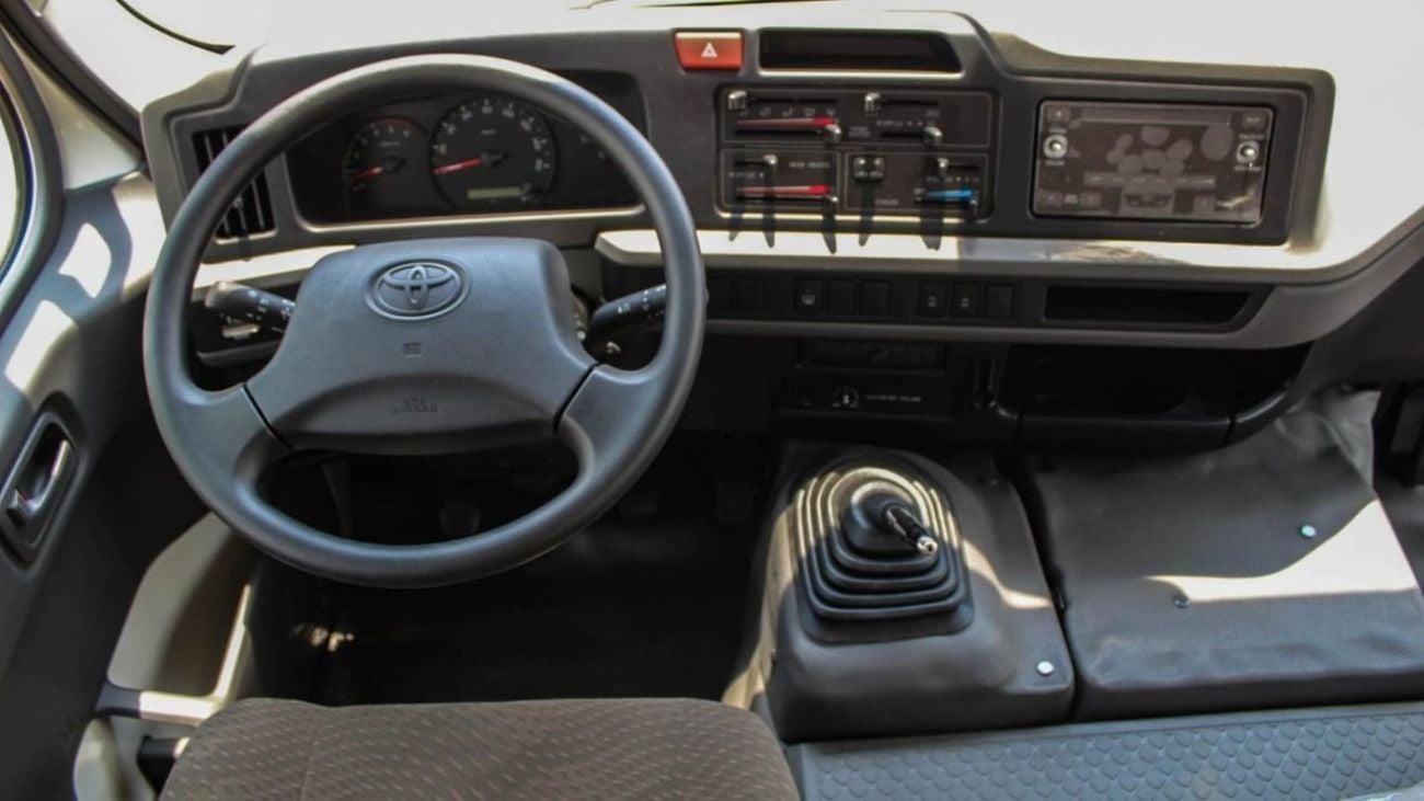 Toyota Coaster COSTER 4.2L 30SET 2024
