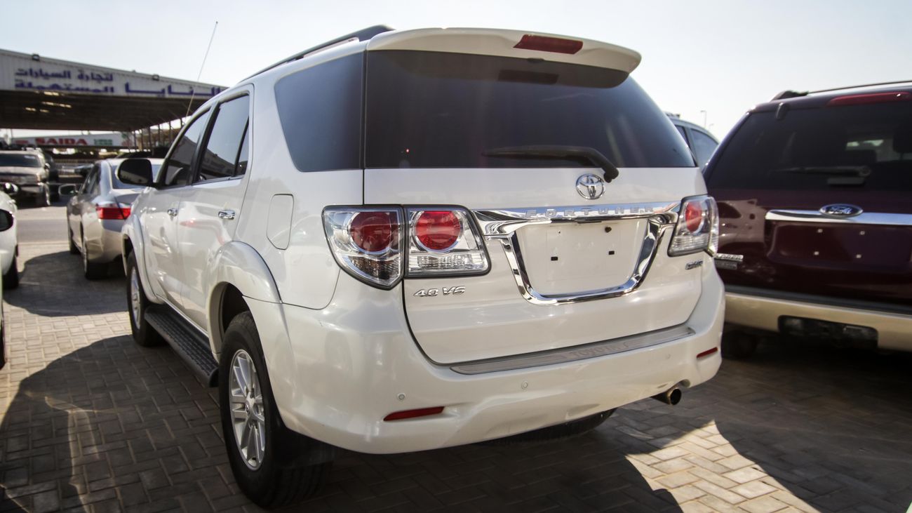 Toyota Fortuner GXR 4.0L V6