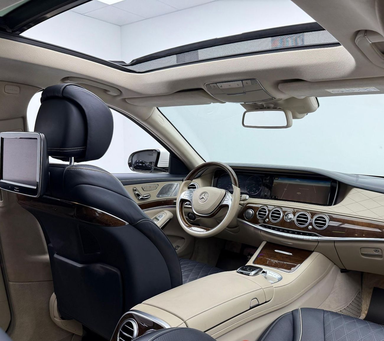 مرسيدس بنز S 500 AMG 4.7L 2015 Mercedes Benz S 500 AMG 4MATIC, Warranty, Full Service History, Excellent Condition, G