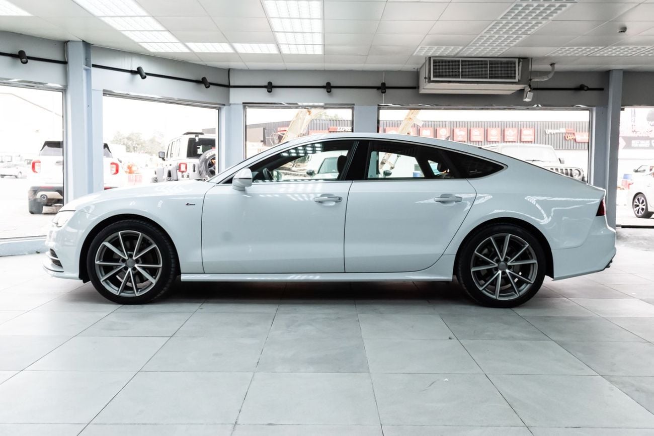 أودي A7 S-Line 3.0L (5 Seater)