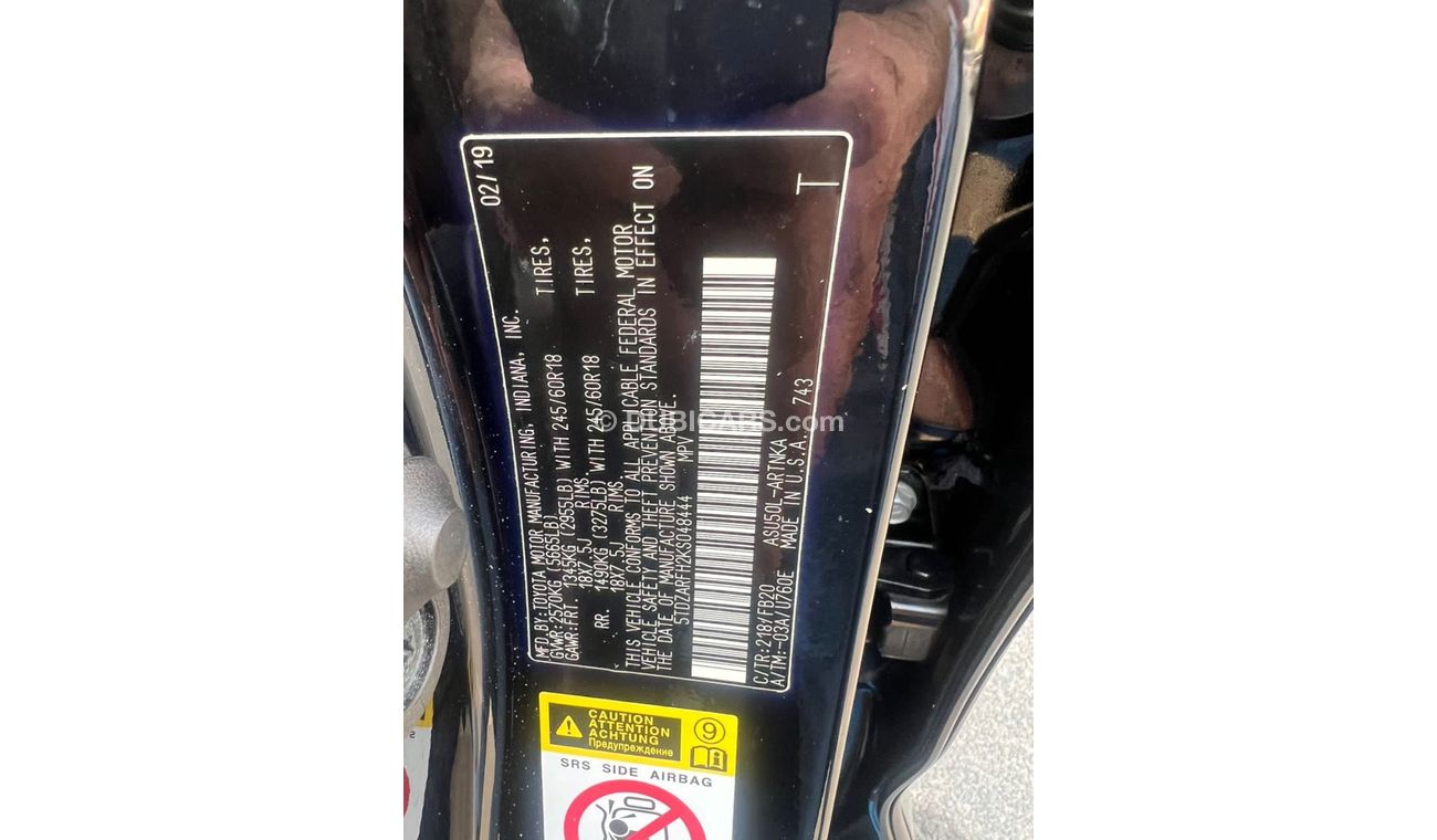 Toyota Highlander 2019 LE LEATHER SEATS V4 - 2.7L USA IMPORTED