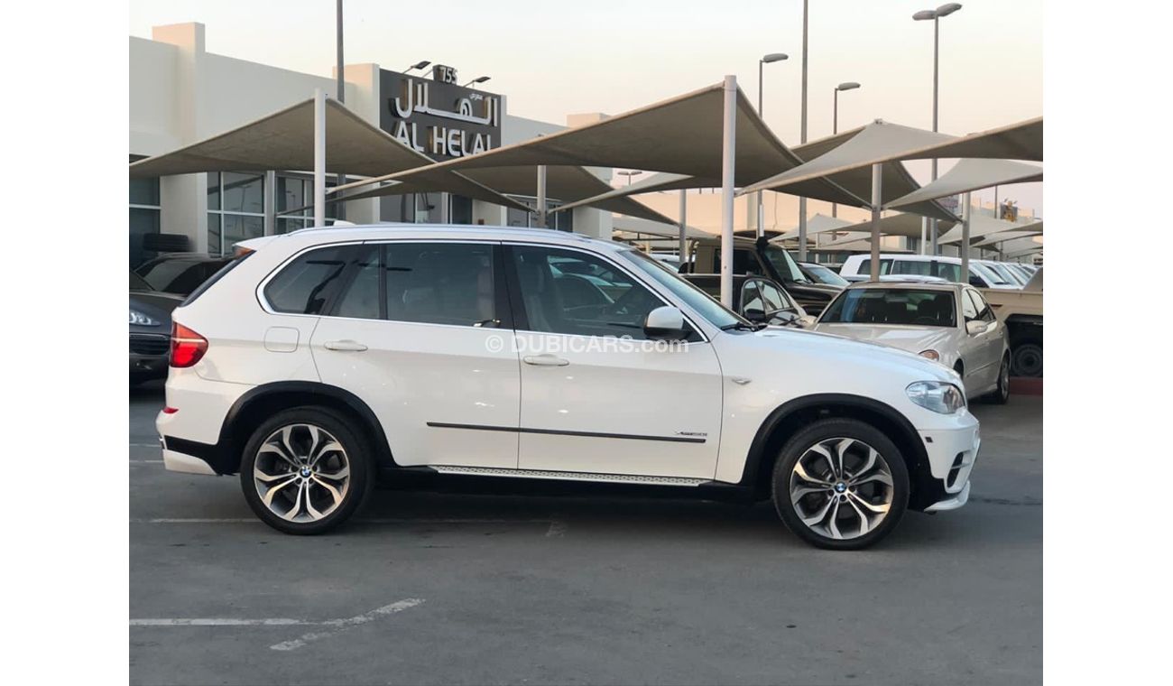 BMW X5 Bmw X5 model 2013 car prefect condition full option low mileage panoramic roof leather seats back ca