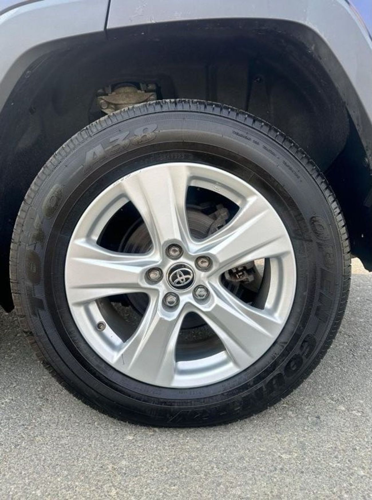 Toyota RAV4 hybrid Toyota Rav4 XLE 2020