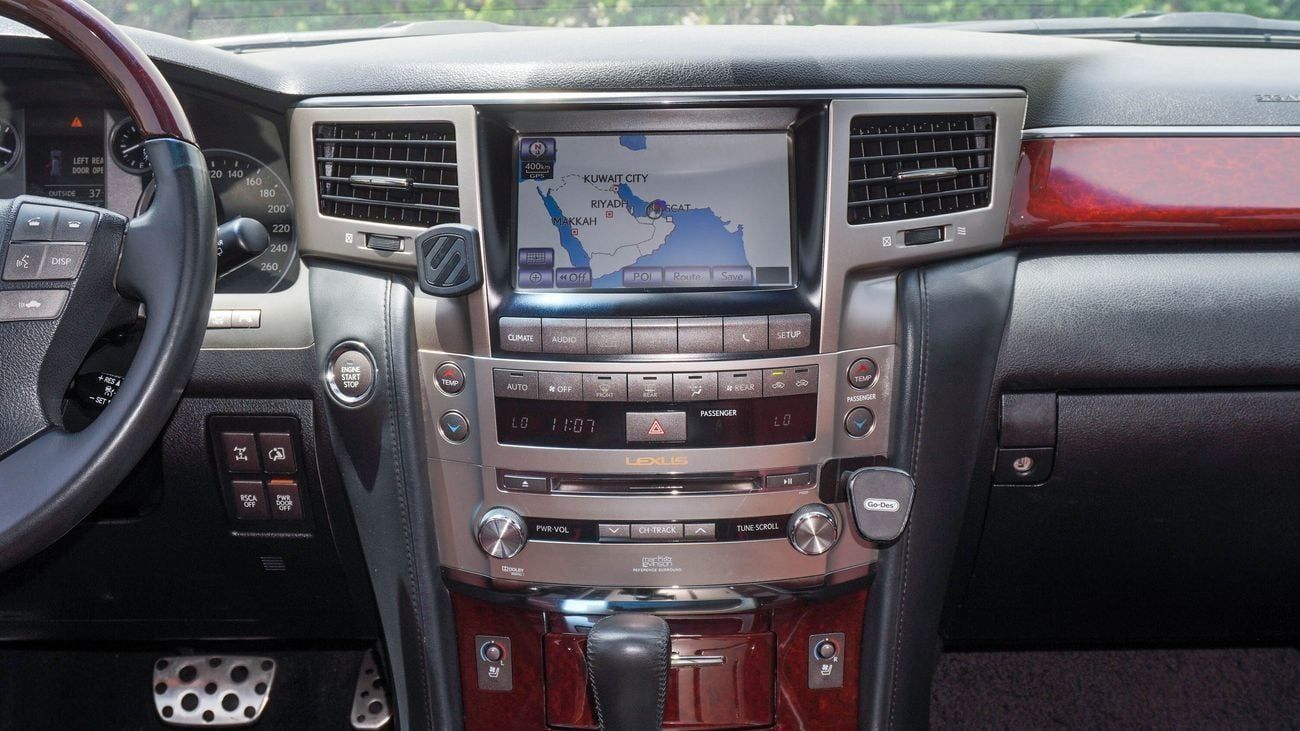 Lexus LX 570 Sport Platinum 5.7L