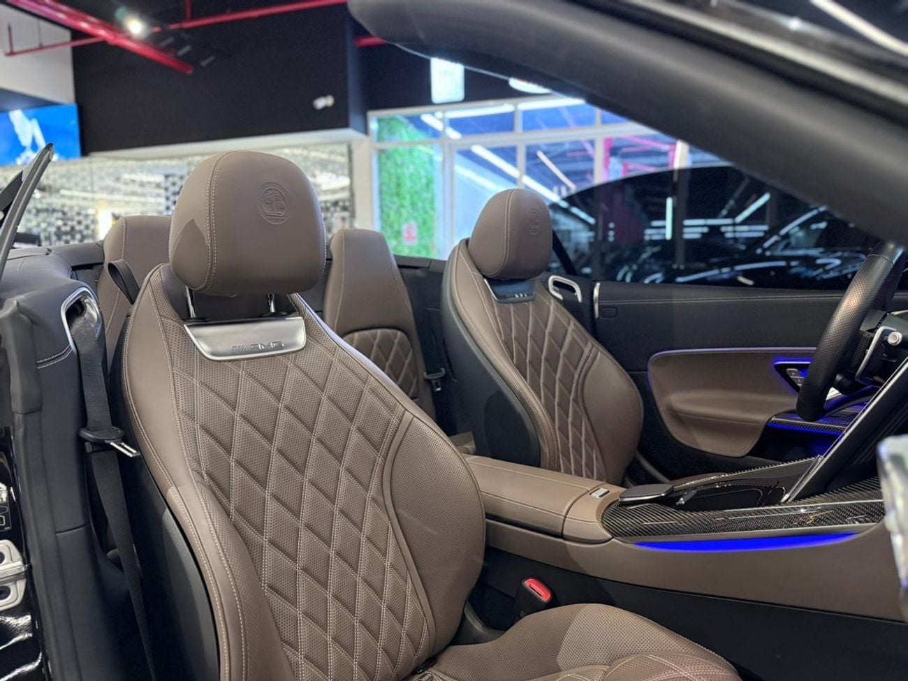 مرسيدس بنز SL 55 AMG Roadster 4Matic+