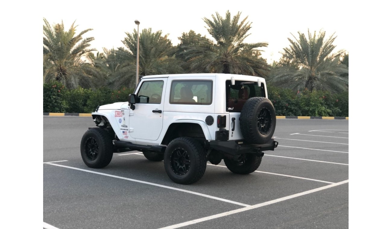 Jeep Wrangler Sport MODEL 2016  original paint GCC car perfect condition inside and outside full option one  owner