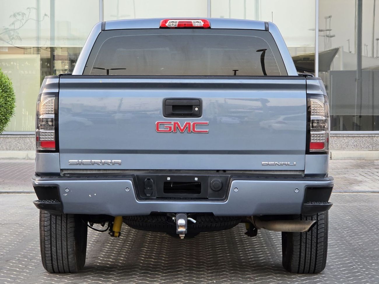 جي أم سي سييرا 1500 Denali 6.2L (425 HP) GMC SIERRA DENALI 2016 GCC 6.2L FULL OPITION // PERFECT CONDITION