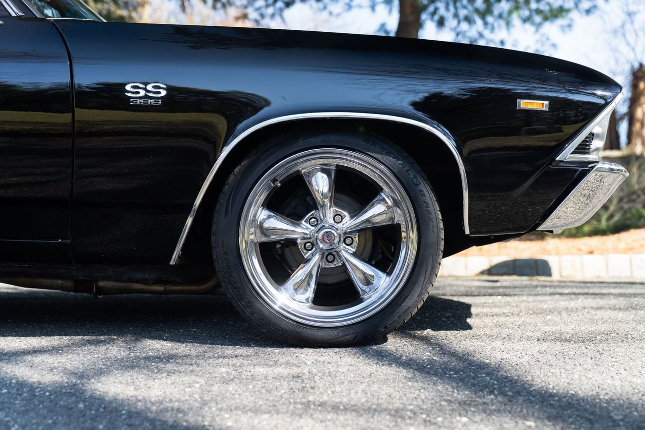 شيفروليه شيفيل 496 Big Block, TH400, 12 Bolt Posi Rear Restomod