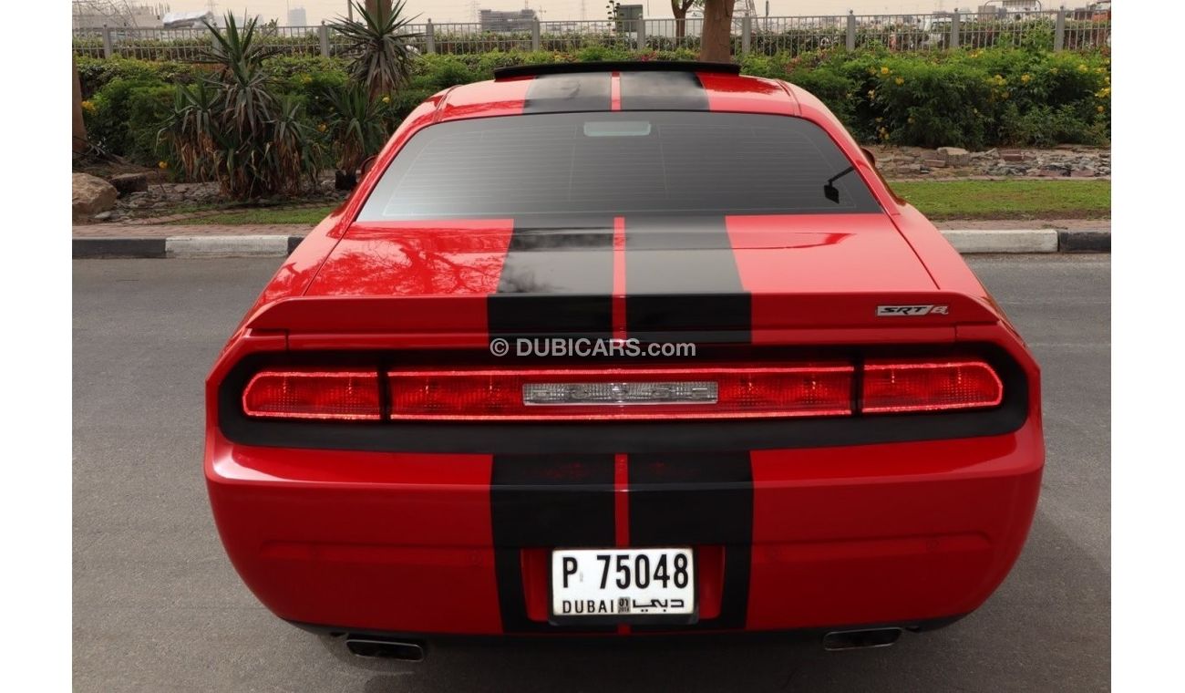 Dodge Challenger 6’4 HEMI 392 V8 GCC 16V