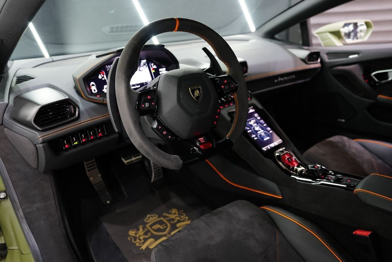 Lamborghini Huracan Tecnica LP 640-2, 60th Anniversary, Lifting System, Apple CarPlay, Lamborghini Warr + Serv!!