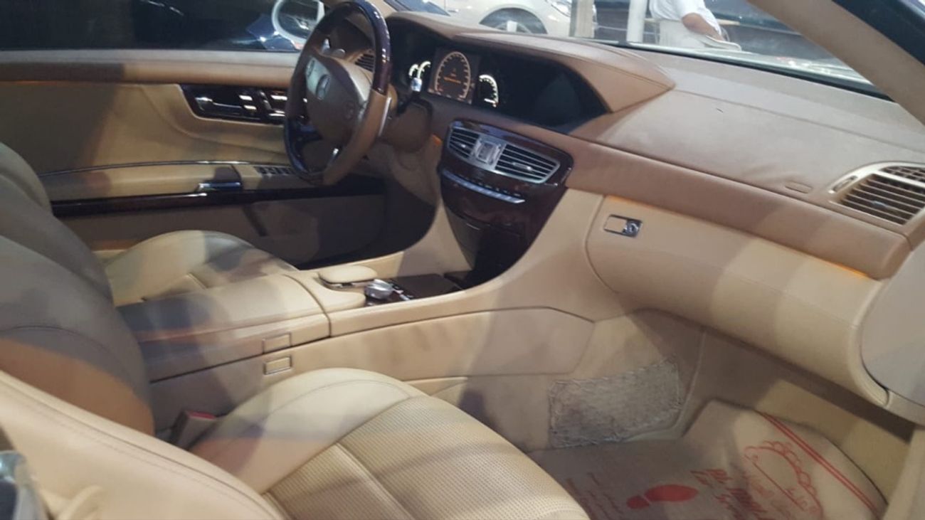 Mercedes-Benz CL 63 AMG Mercedes benz Cl63AMG model 2008 car prefect condition full service full option