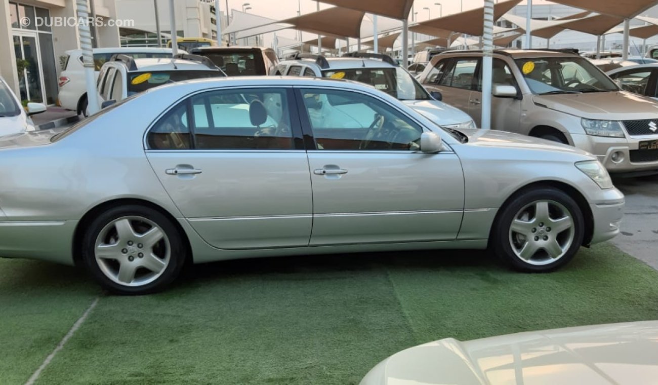 Lexus LS 430 Gulf - number one - slot - leather - sensors - full option in excellent condition do not need any ex