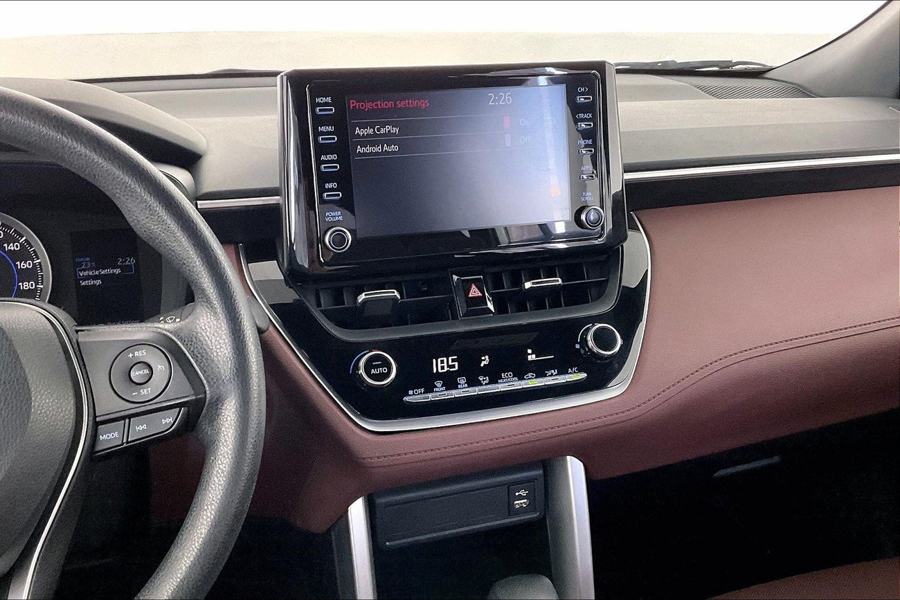 تويوتا كورولا كروس XL | عرض العيد الحصري | خالية من أضرار الفيضانات