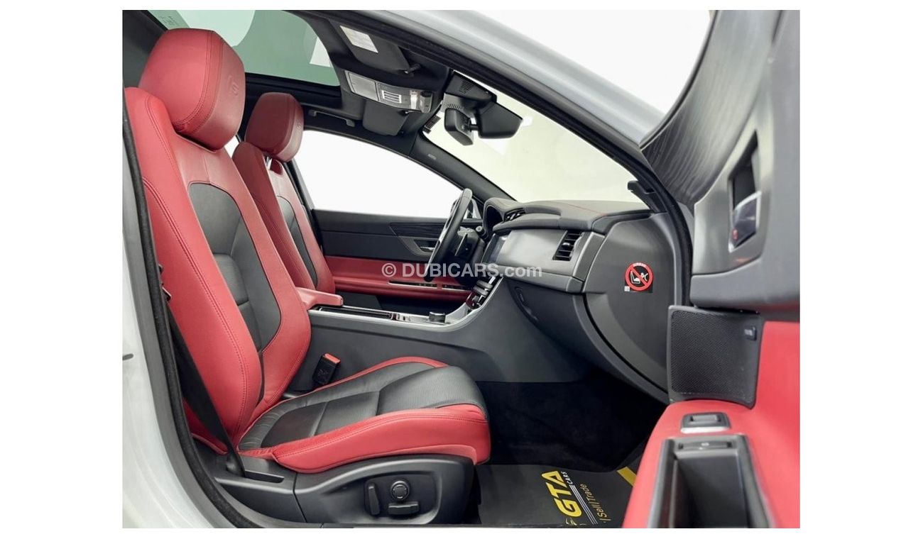 Jaguar XF S S 2018 Jaguar XF S V6, 2023 Jaguar Warranty + Service Package, Very Low KMs, GCC