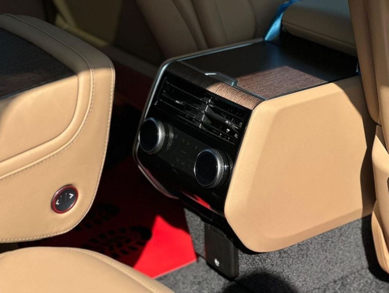 لاند روفر رينج روفر Brand NEW LWB Autobiography P530 4.4L European spec