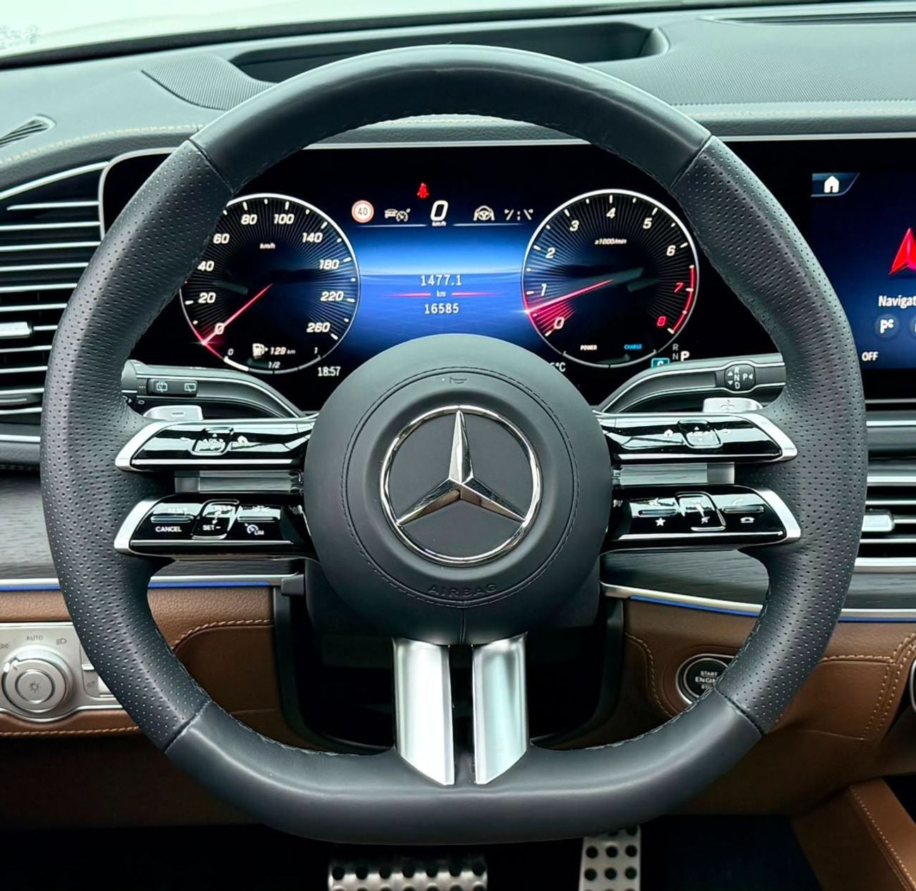 مرسيدس بنز GLS 580 4MATIC 2025 Mercedes Benz GLS580 AMG 4MATIC, 5 Years MB Warranty, Full MB Service History, Very Low 