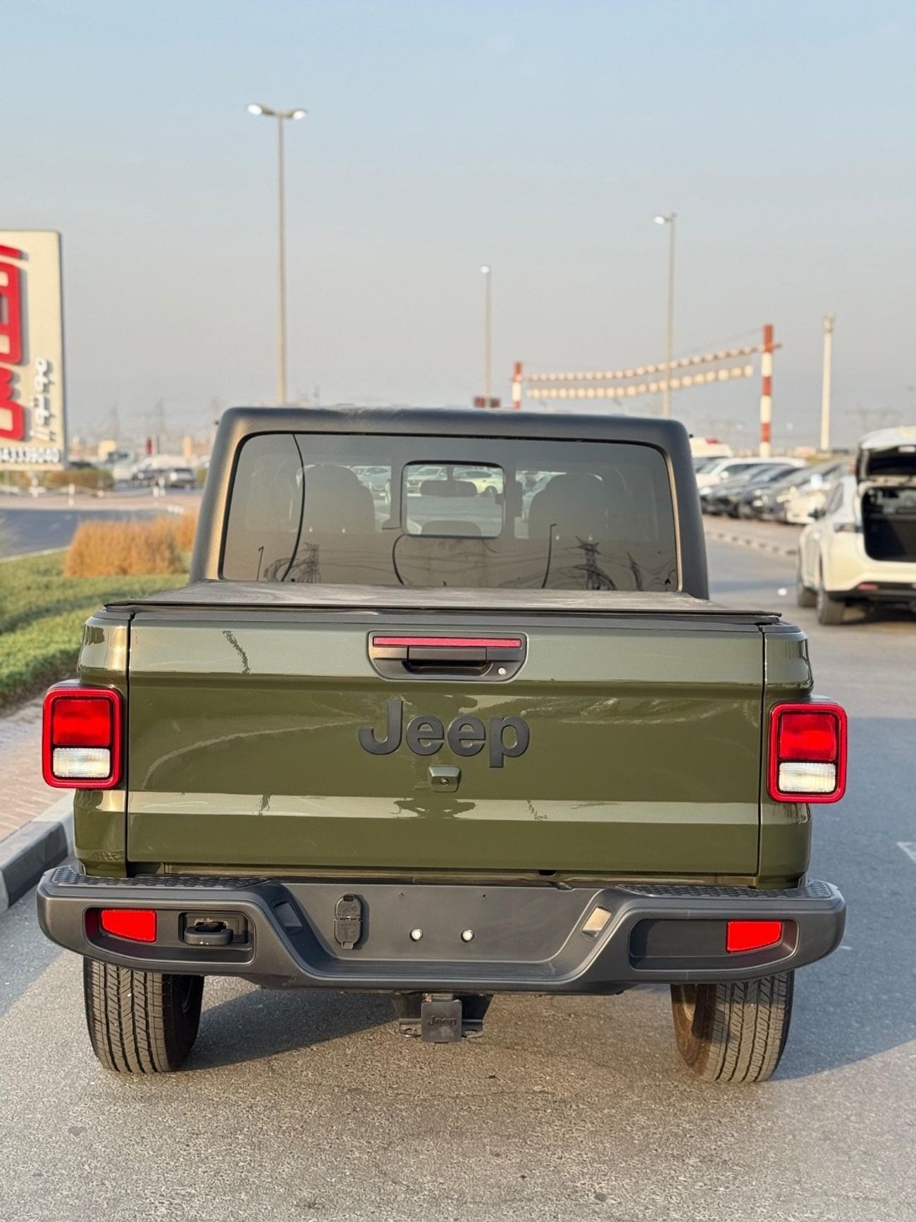 Jeep Gladiator Sport 3.6L 4WD Full Option 2022