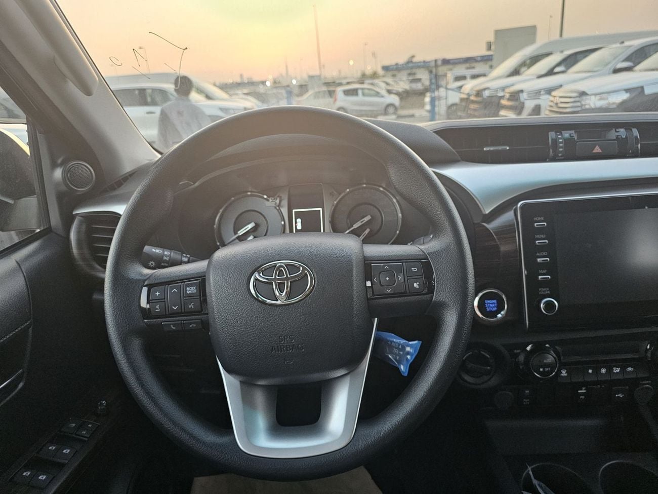 تويوتا هيلوكس TOYOTA HILUX 4.0 FENDER BLACK 2026